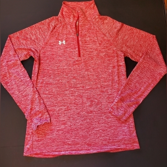 Under Armour semi fitted heat gear long sleeve shirt with 1/2 zipper. Sz- S. I10 - Picture 1 of 6